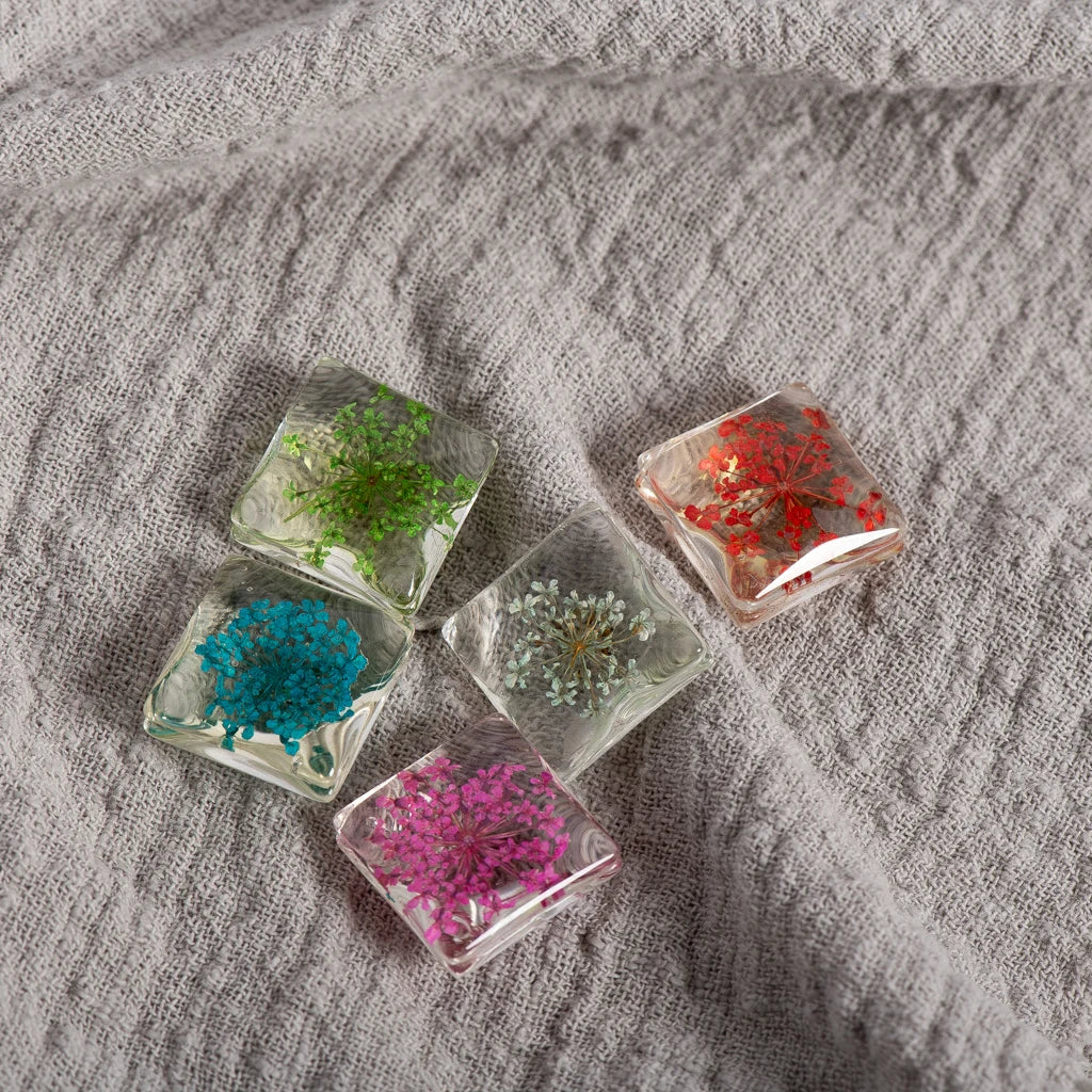 Square Glass Beads with Dried Flowers 20X13X20mm Clear Resin Cabochons for DIY Jewelry Crafting 4PCS TCZ853A