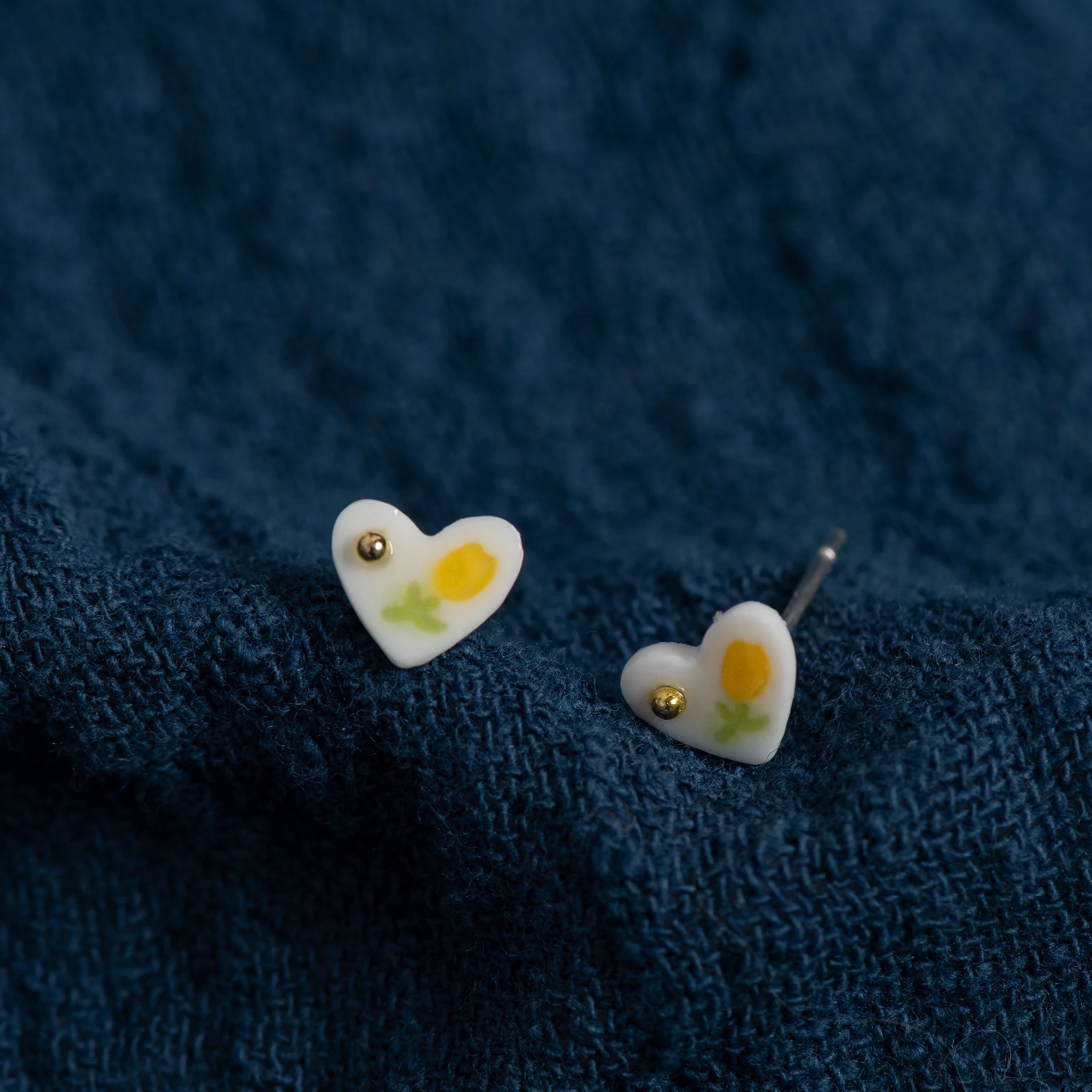 Handmade Ceramic Heart Stud Earrings Delicate White & Gold Accents Minimalist Artisan Jewelry for Women S001195